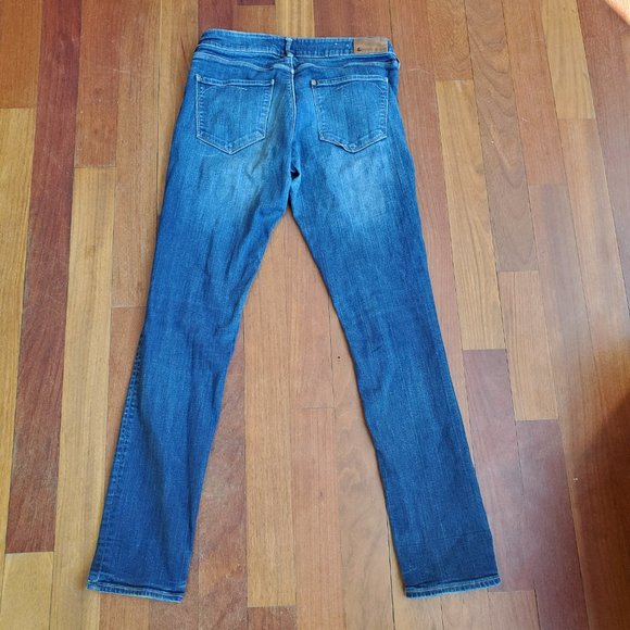 H&M Medium Wash Slim Leg Regular Waist Jeans Size 29 - Picture 10 of 15